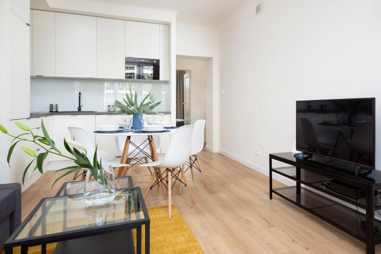 Family City Center Apartment By Renters Prestige 华沙 外观 照片